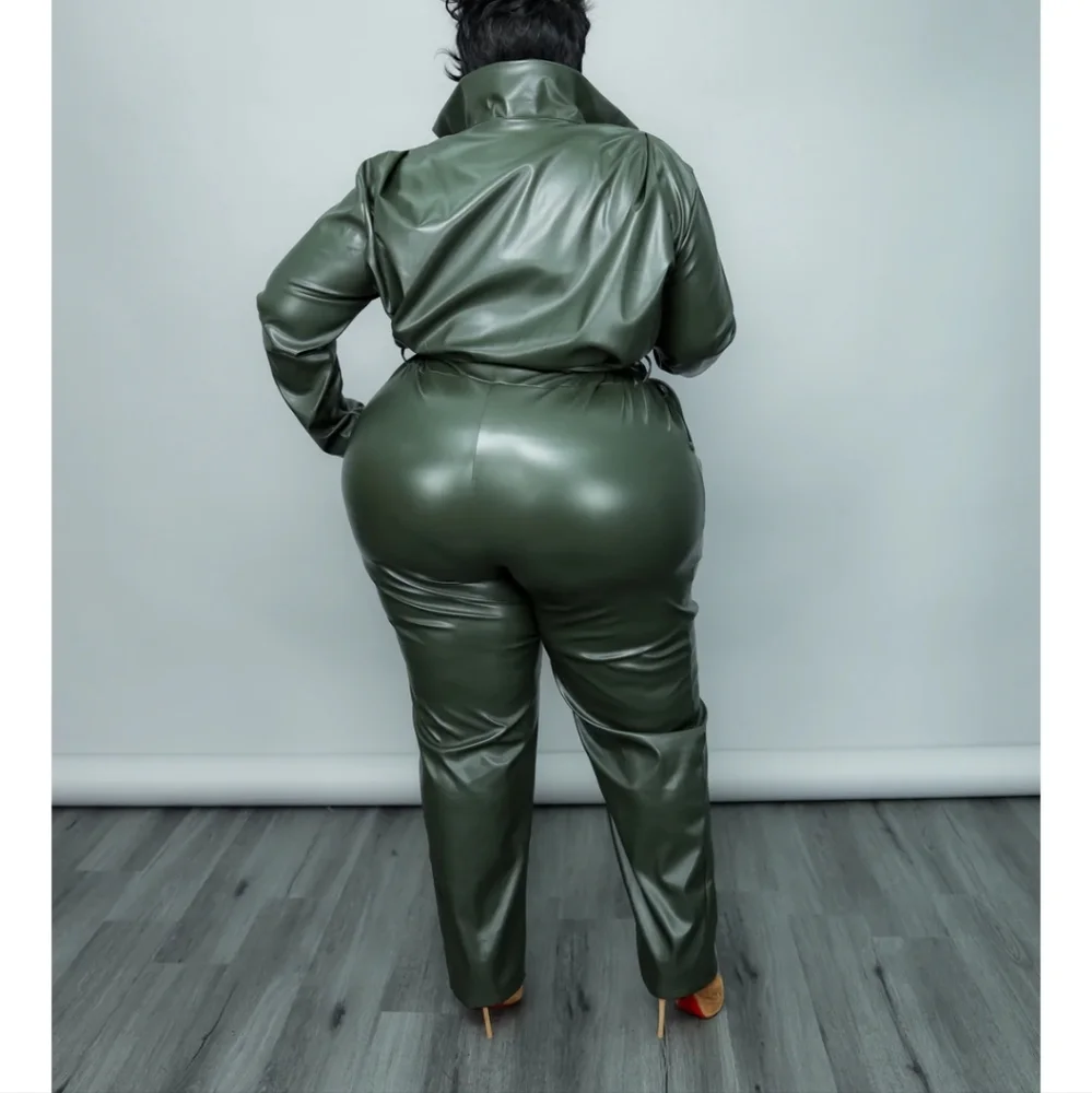 Leather jumpsuit - Picture 2 of 2